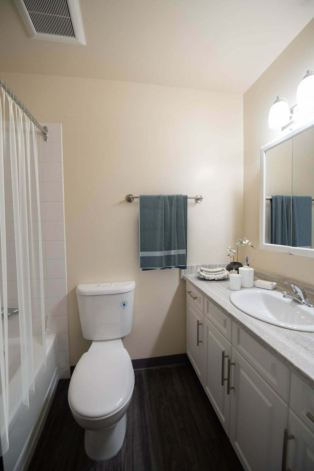 Dakota Towers Globe Property Management