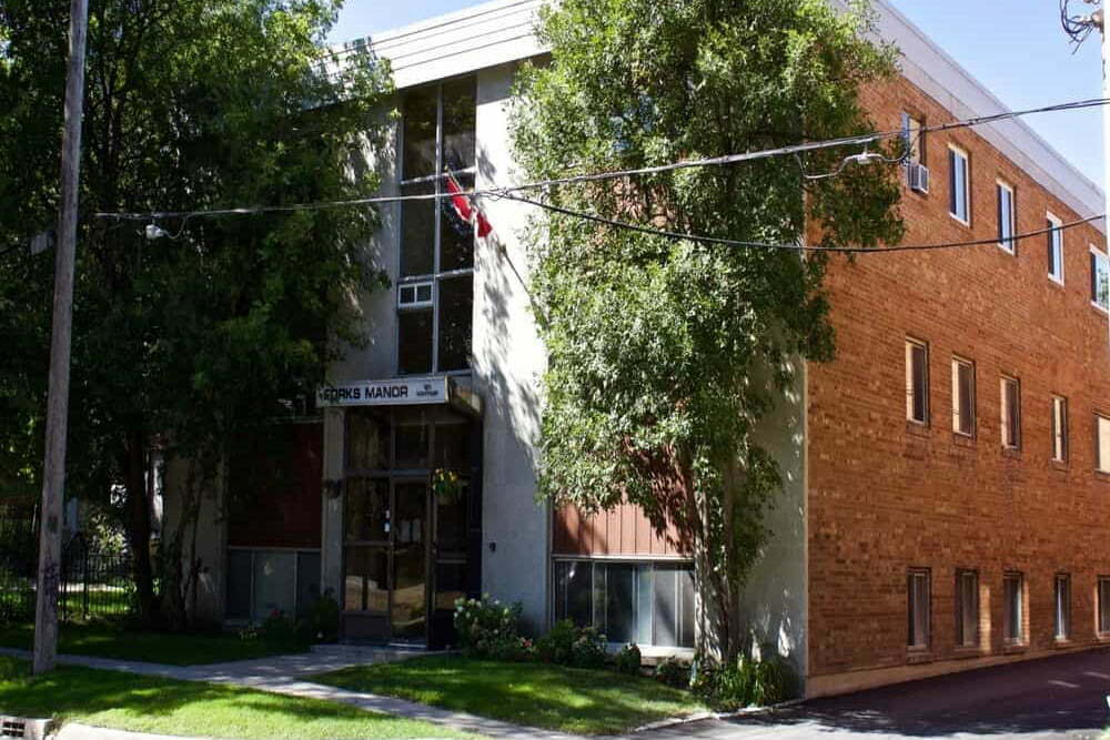 Forks Manor Globe Property Management