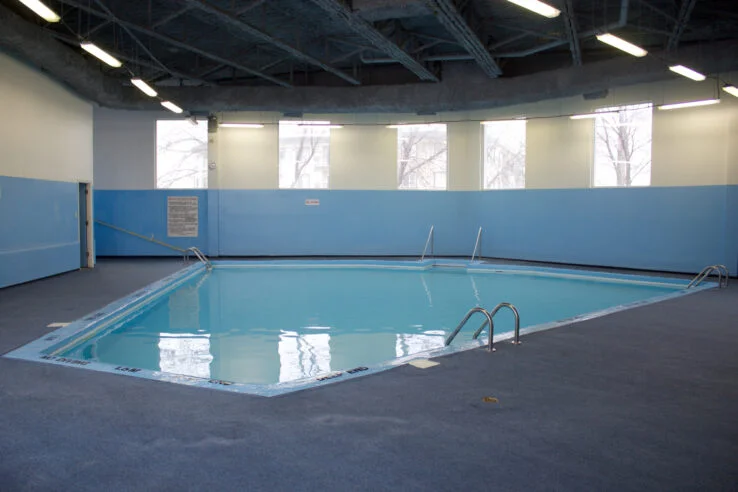bathroom in a 1 bedroom unit at Victoria Arms in Winnipeg, ManitobaVictoria Arms in Winnipeg, Manitoba